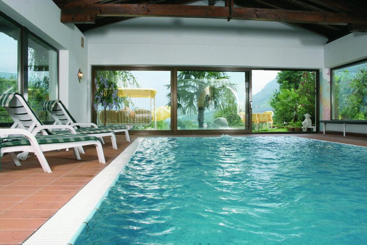 Hotel Laurin Lagundo Exterior photo